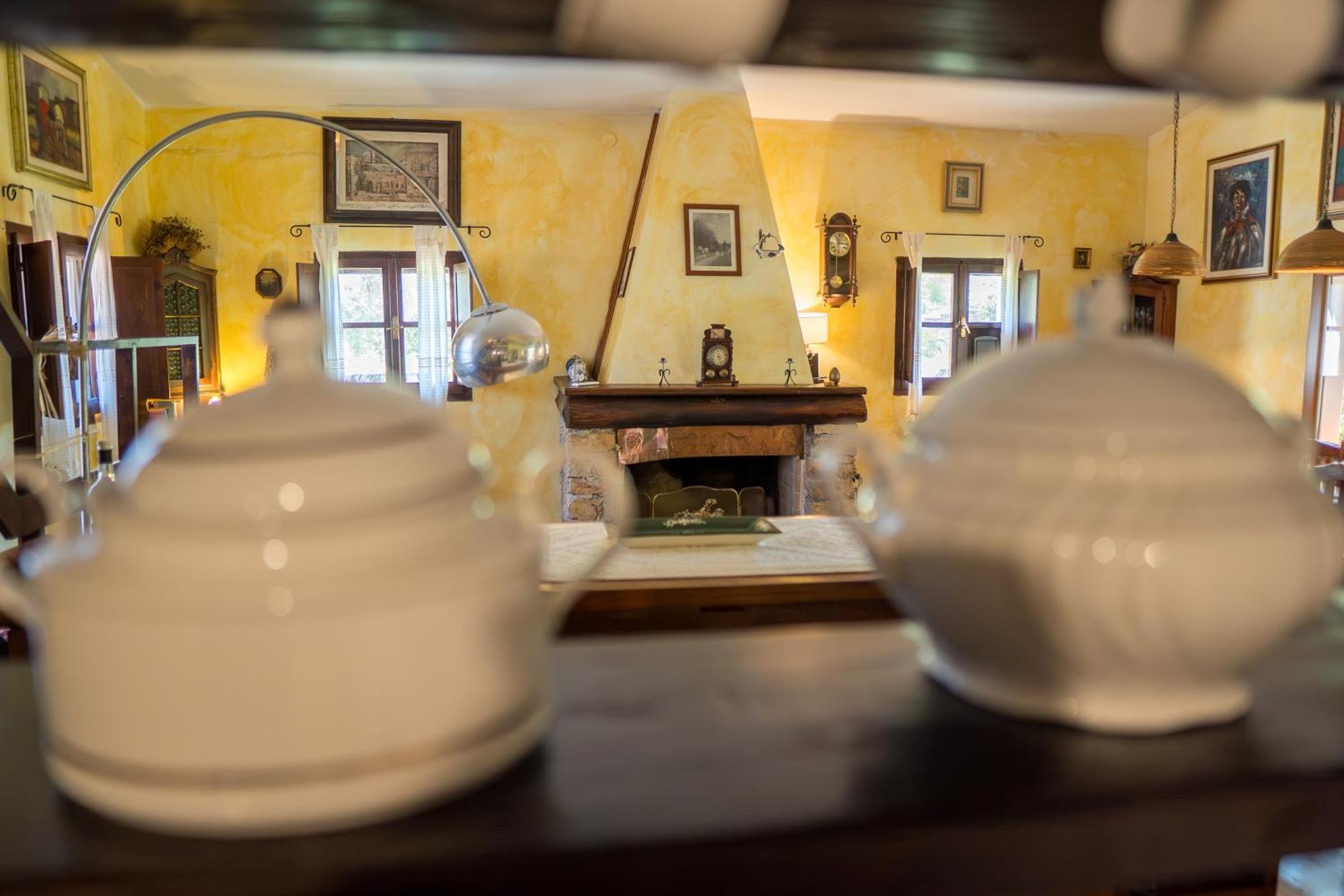 Villa Fattoria Dei Piani Srl à Olmedo Extérieur photo